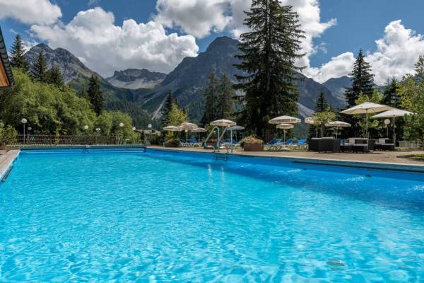 pool